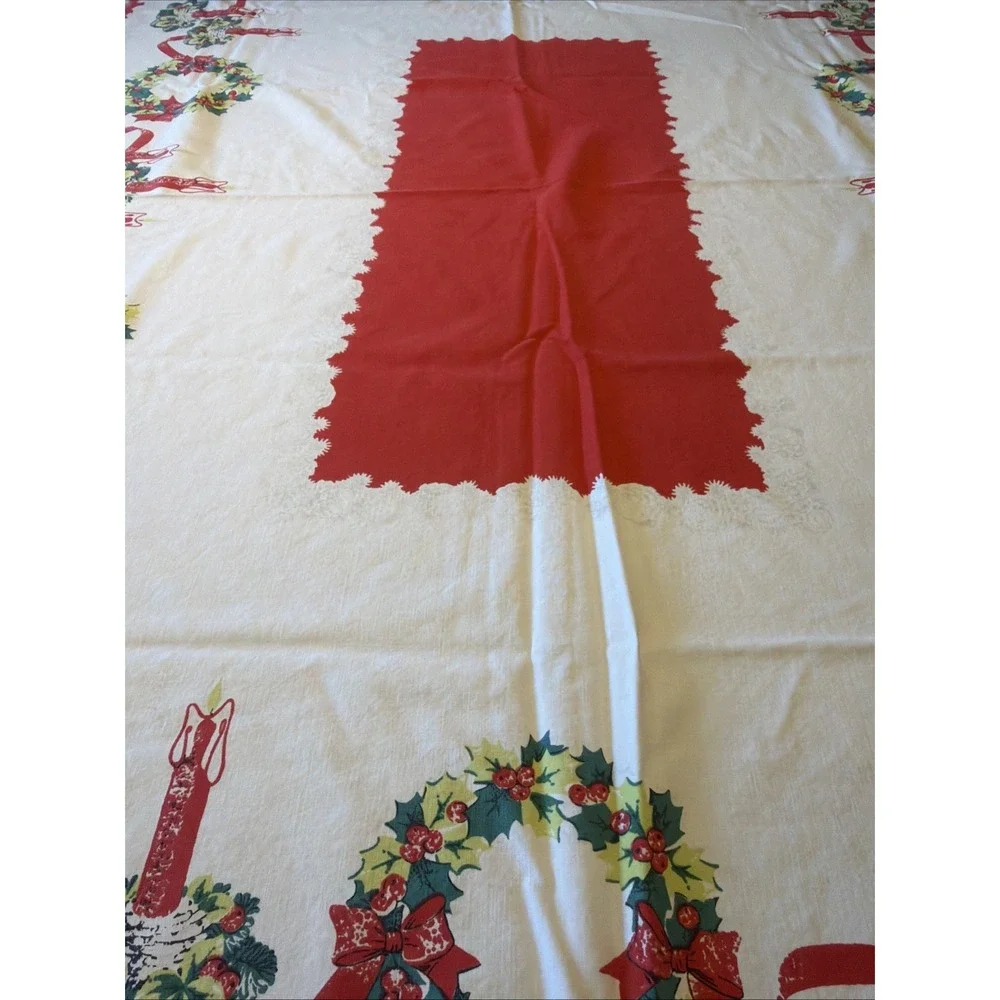 Vtg Mid-Century Modern Christmas Tablecloth Wreath Candles Holly 64